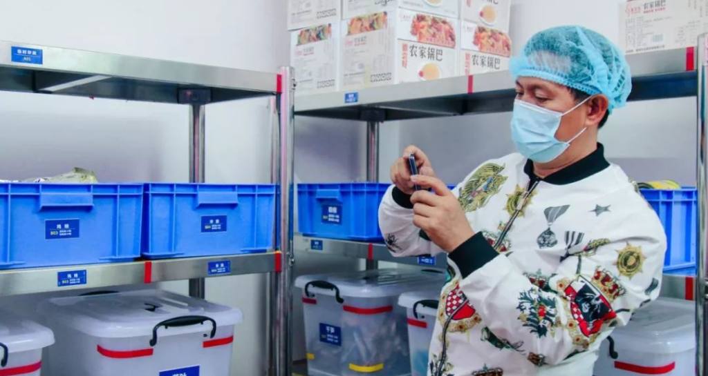 小辣椒餐饮4D食品安全现场管理建设顺利通过考评验收